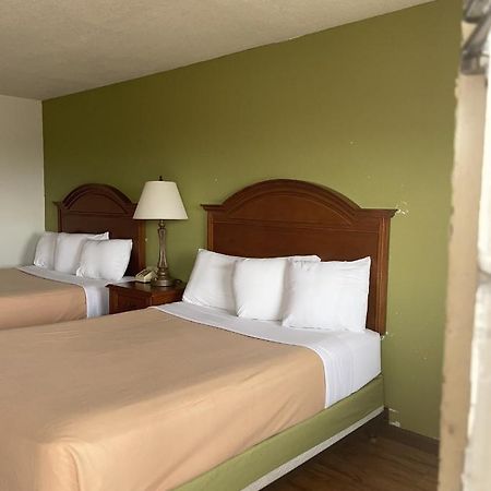 Relax Inn & Suites Mattoon Extérieur photo