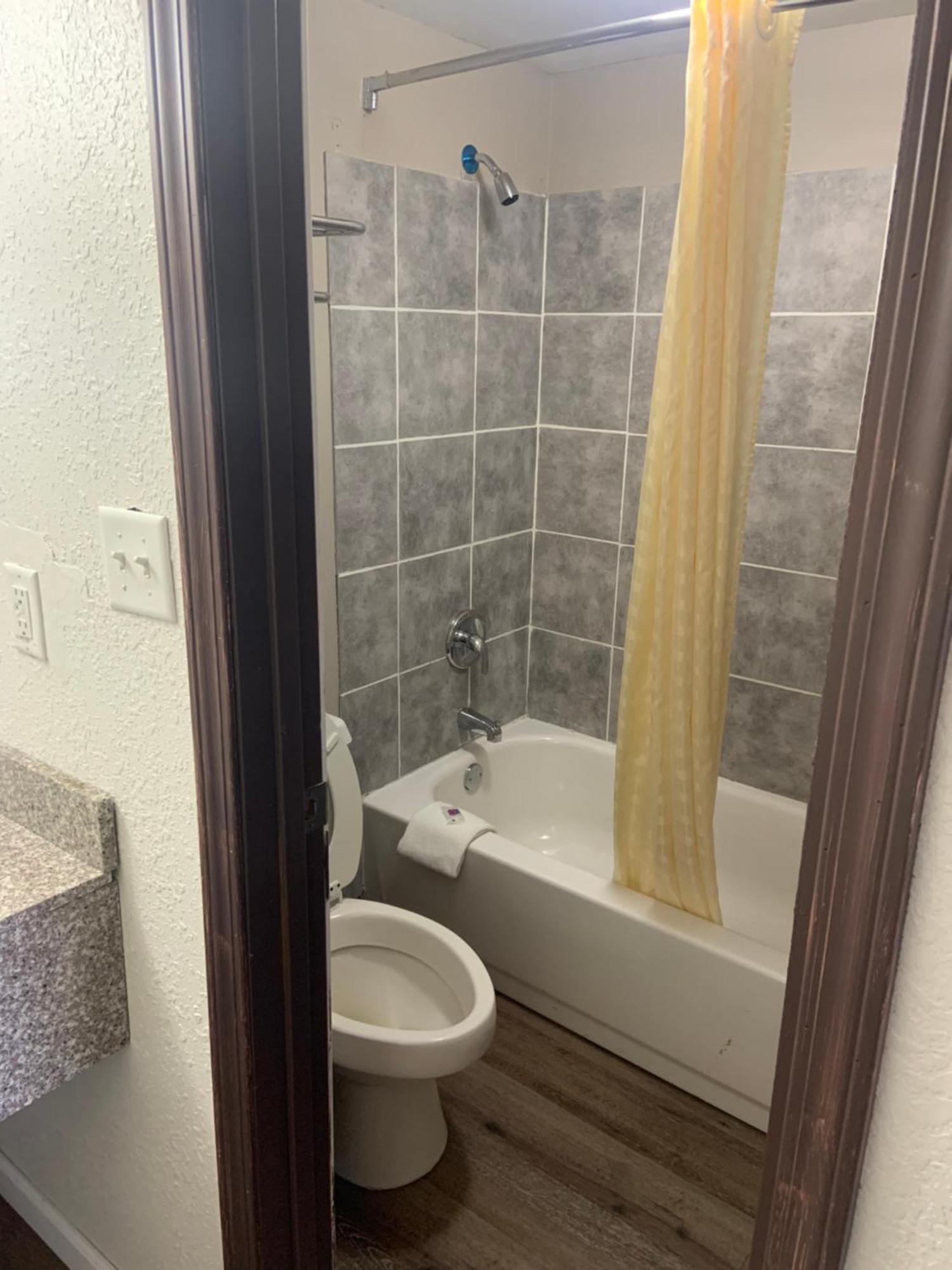 Relax Inn & Suites Mattoon Extérieur photo