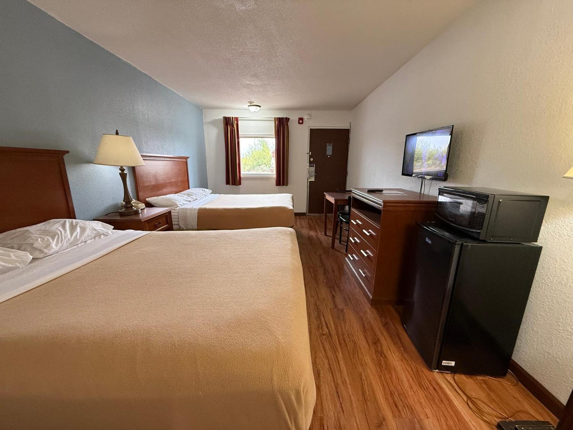 Relax Inn & Suites Mattoon Extérieur photo